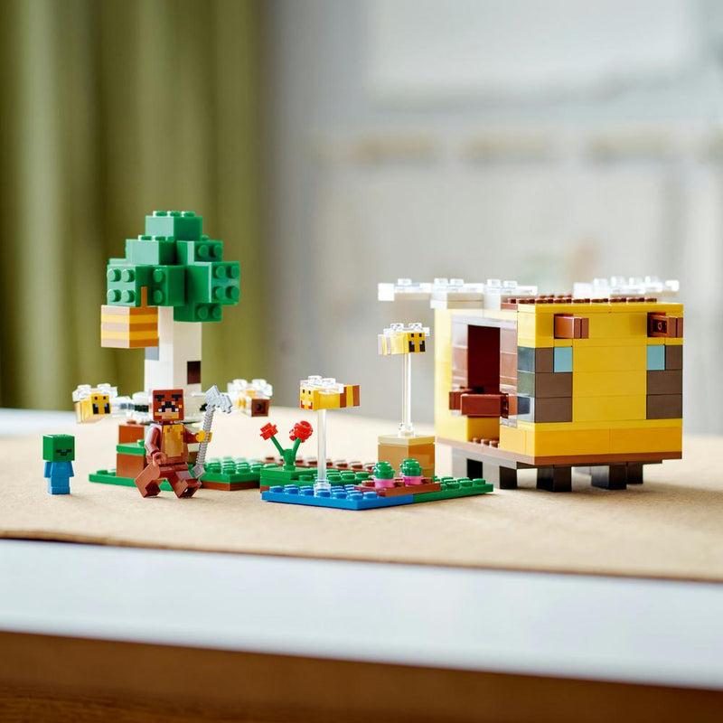 LEGO® Minecraft® 21241 The Bee Cottage