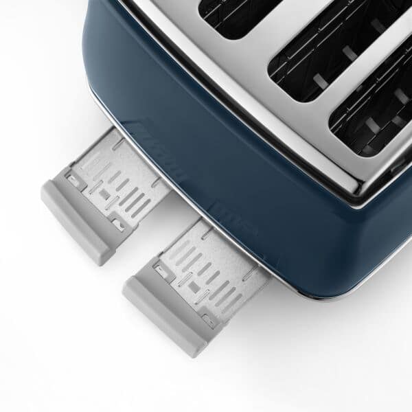 DeLonghi Icona Capitals 4 Slice Blue Toaster