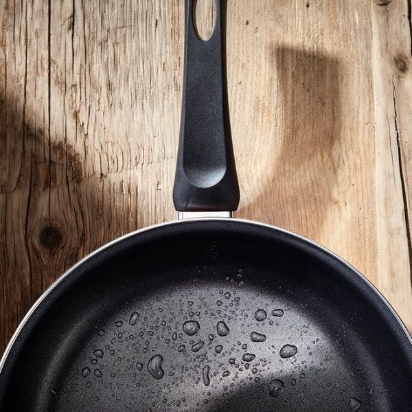 Judge Essentials Enamel, 20cm Frying Pan, Non-Stick, Black