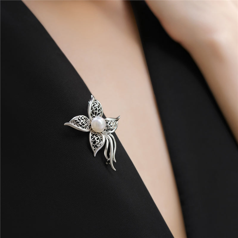 Pearl Floral Brooch