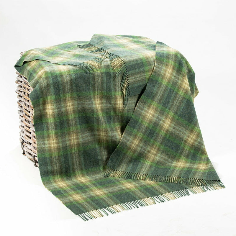 Lambswool Throw Green Mix Camel Check