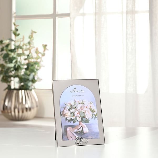 HOVER TO ZOOM IMAGES AMORE ARCH PHOTO FRAME WITH RINGS 5" X 7"