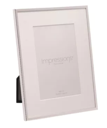 IMPRESSIONS SILVERPLATED PHOTO FRAME WHITE BORDER 4" X 6"