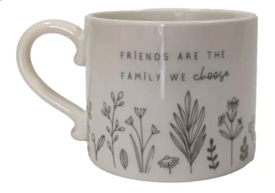 MOMENTS MUG - FRIENDS ARE FAMILY