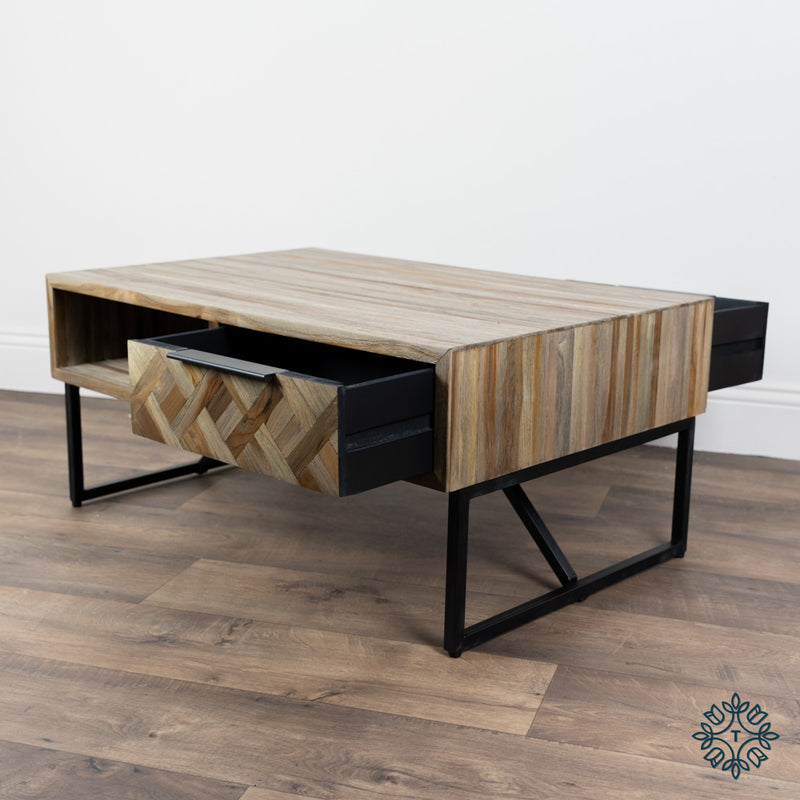 Verona coffee table teak