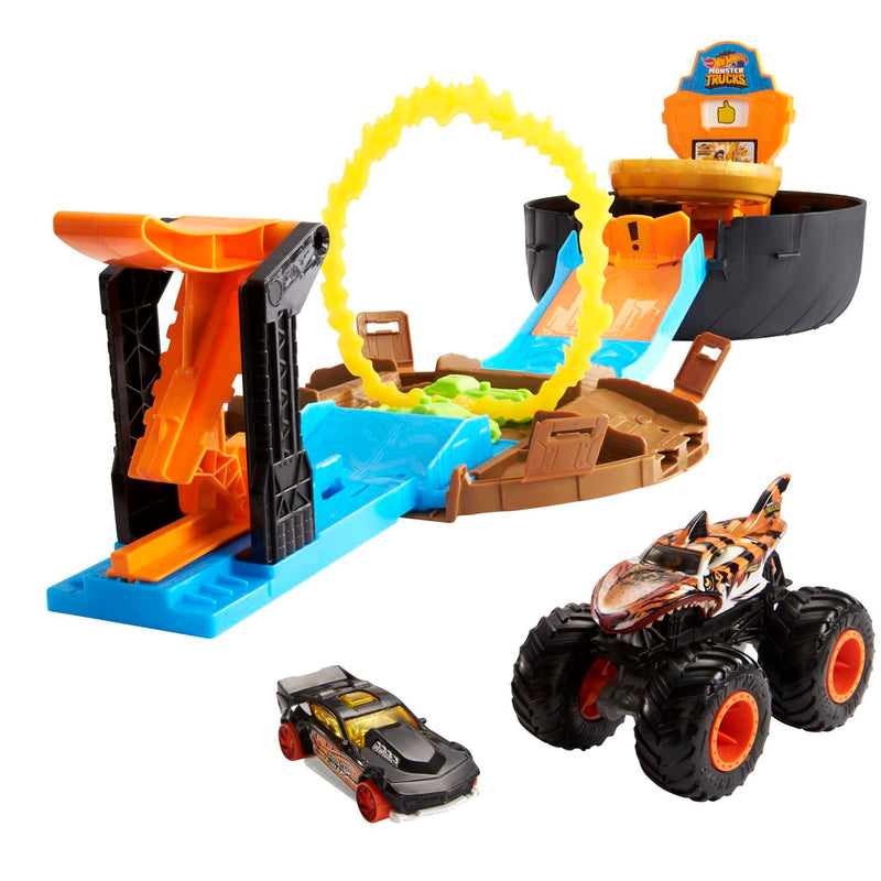 Hot Wheels Monster Trucks Stunt Tire Playset