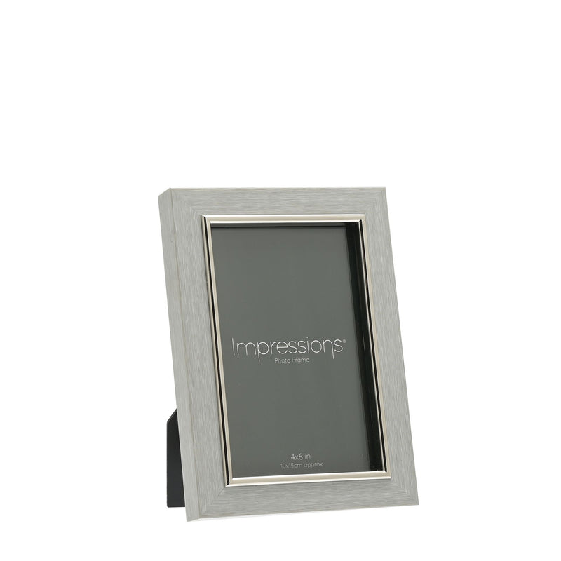 IMPRESSIONS GREY FAUX WOOD & SILVER FRAME 4" X 6"