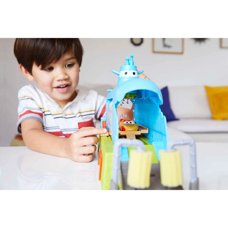 Cars Color Change Whale Car Wash Playset