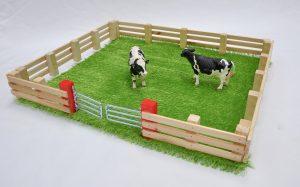 MILLWOOD CRAFT MAGNETIC FENCE & GRASS